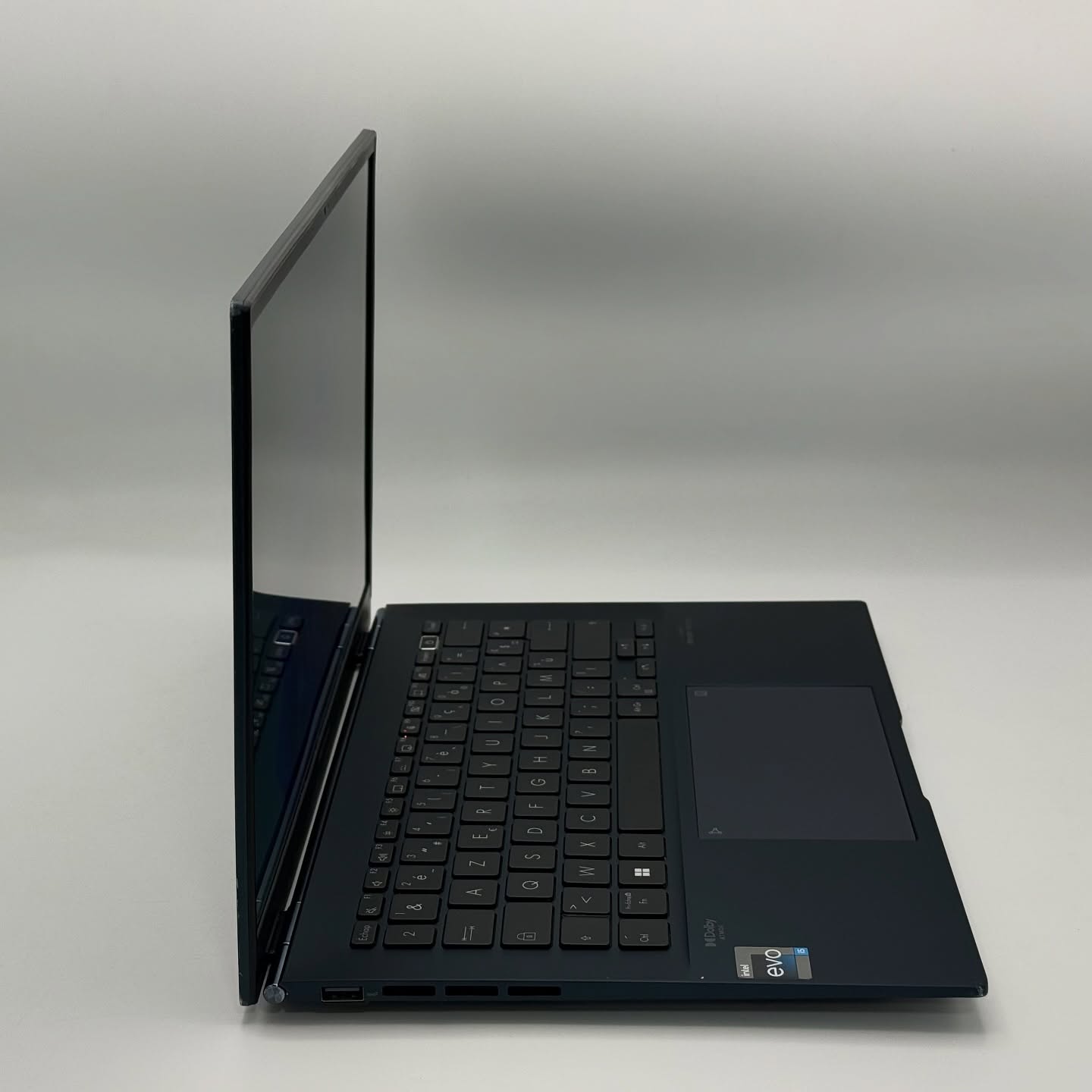 ASUS ZENBOOK 14 OLED / 12th I5-1240P / 16Go DDR5 / 512SSD / 14” 2.8K OLED – Image 7