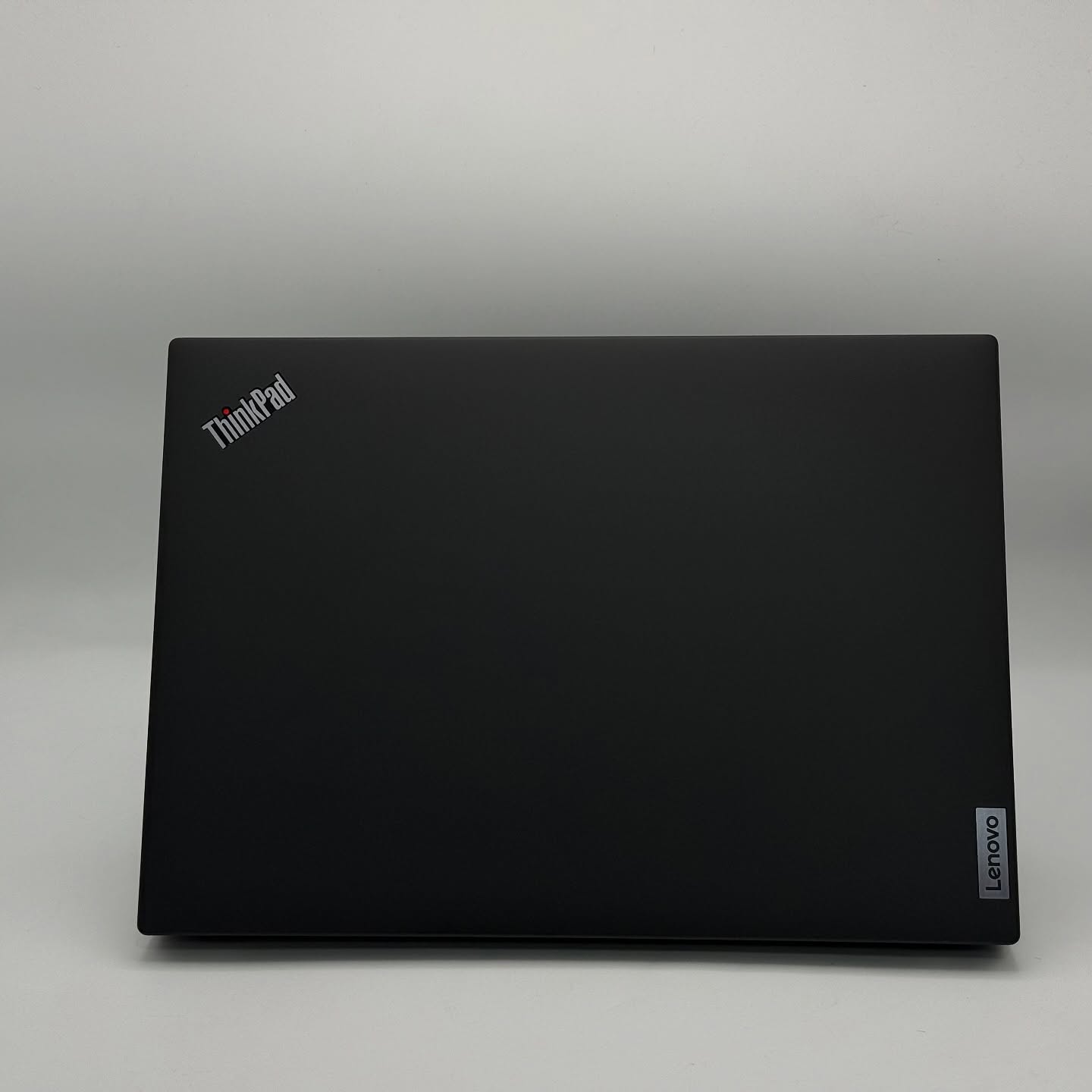 LENOVO THINKPAD T14s / AMD RYZEN 7 Pro 6850U / 32Go DDR5 / 512SSD / 14” FHD+ – Image 5