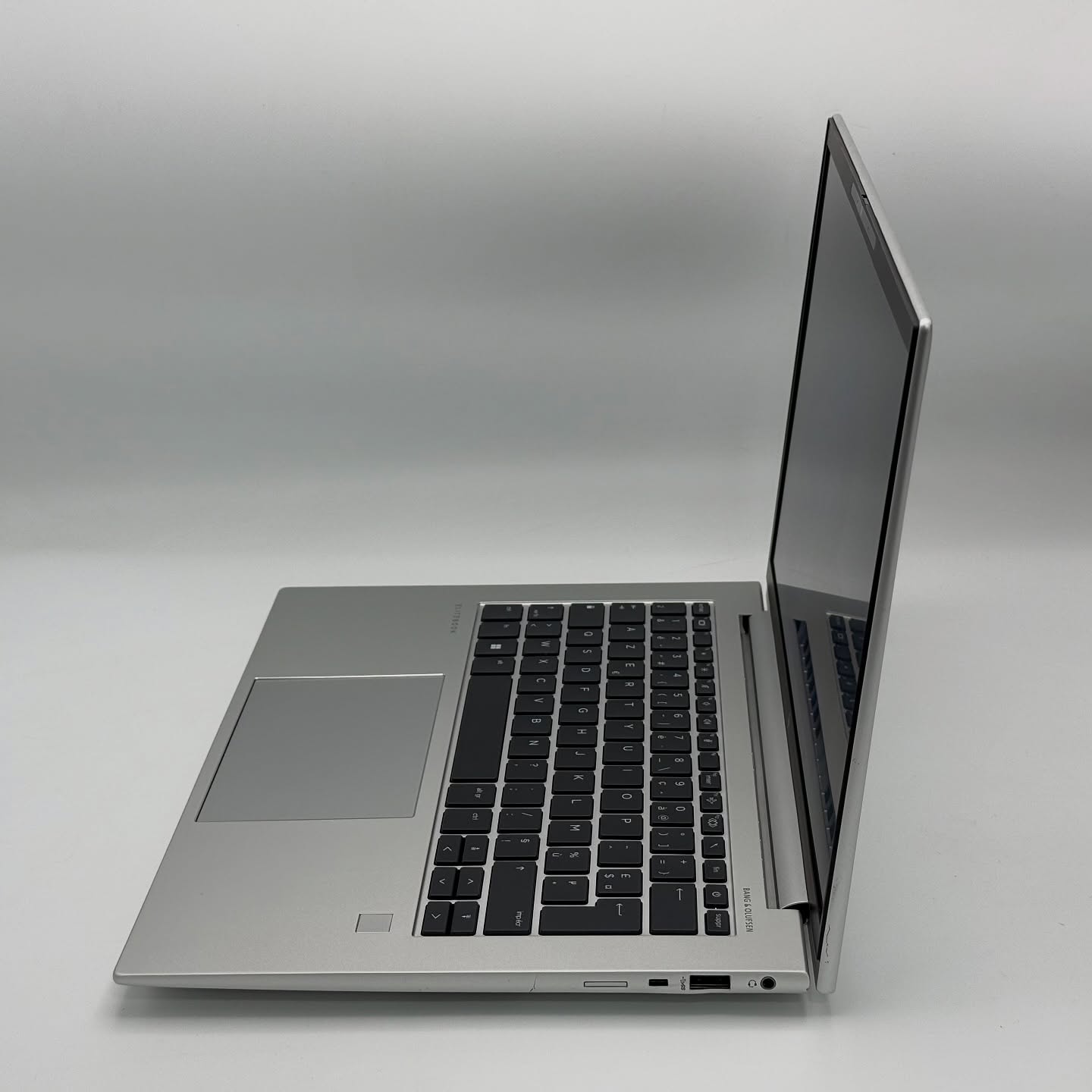 HP ELITEBOOK 845 G9 / RYZEN 5 PRO 6650U PRO / 16GO DDR5 / 256Go SSD / 14 » FHD+ – Image 3