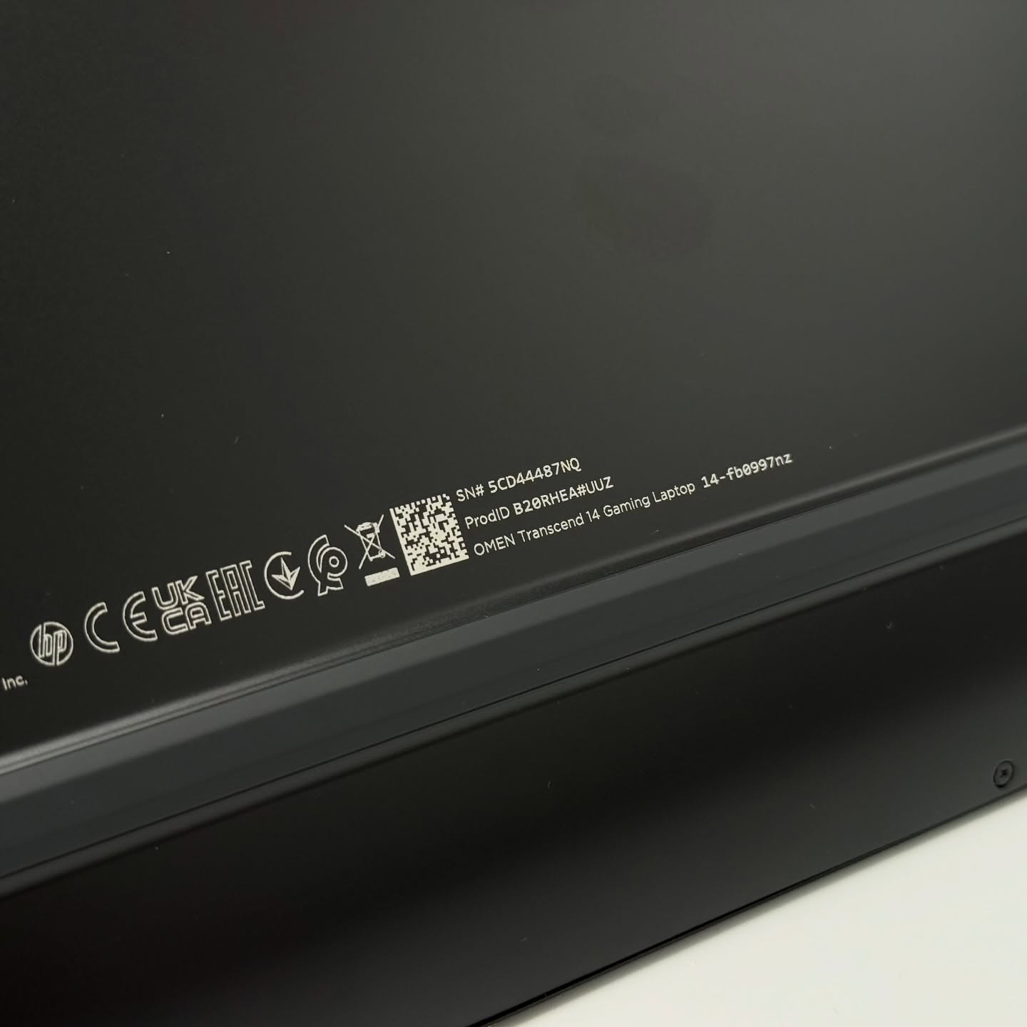 HP OMEN TRANSCEND O14 / ULTRA 9 185H / NVIDIA RTX 4070 8Go / 32Go DDR5 / 1TO SSD / 14” OLED 3k 120Hz – Image 8