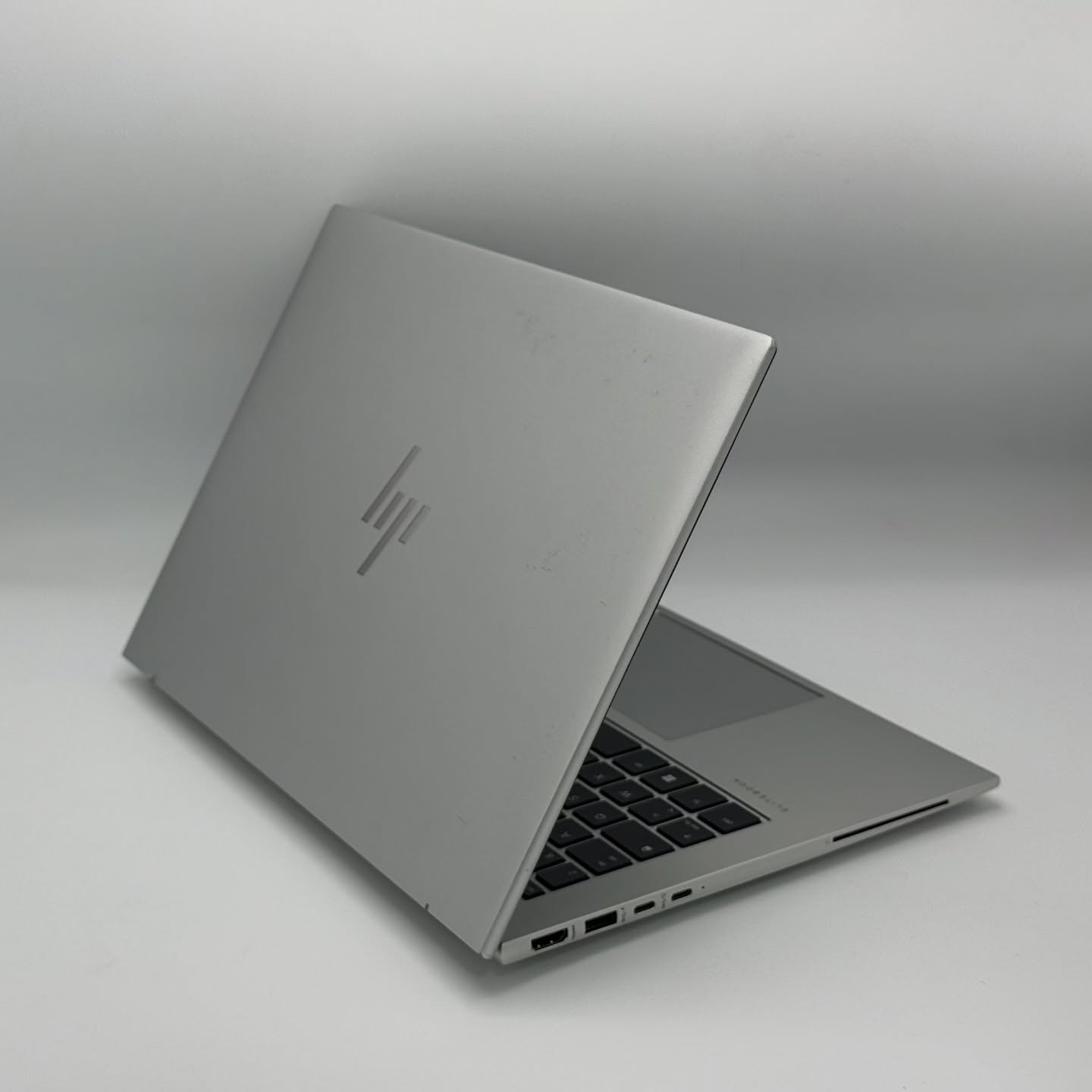 HP ELITEBOOK 845 G9 / RYZEN 5 PRO 6650U PRO / 16GO DDR5 / 256Go SSD / 14 » FHD+ – Image 6