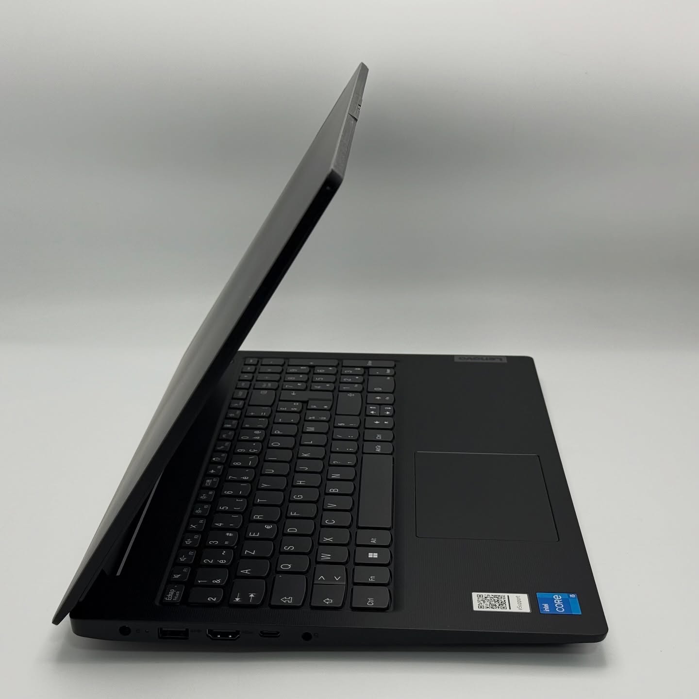 LENOVO V15 G4 / 13th I5-13420H / 8Go DDR4 / 256SSD / 15.6” FHD – Image 7