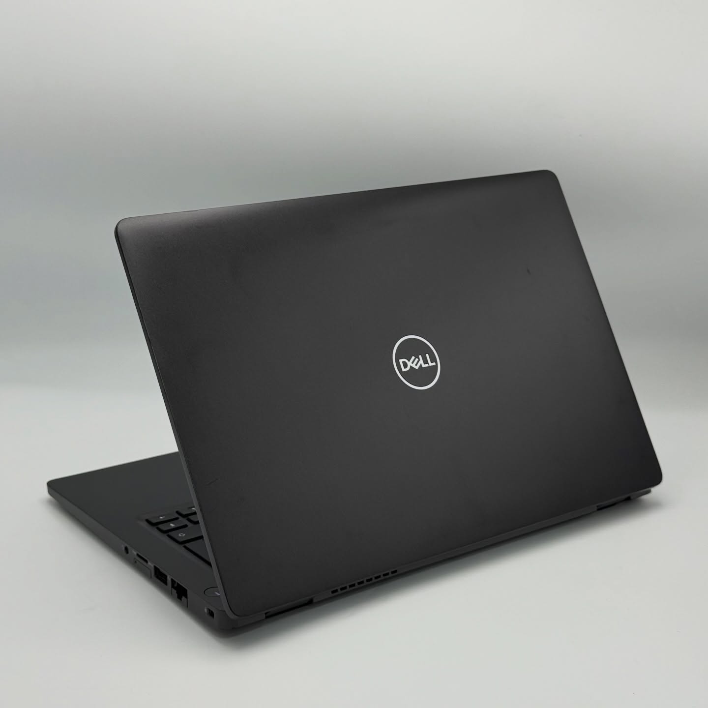 DELL LATITUDE 5300 / 8th I7-8665U / 16Go DDR4 / 512SSD / 13.3” FHD – Image 4