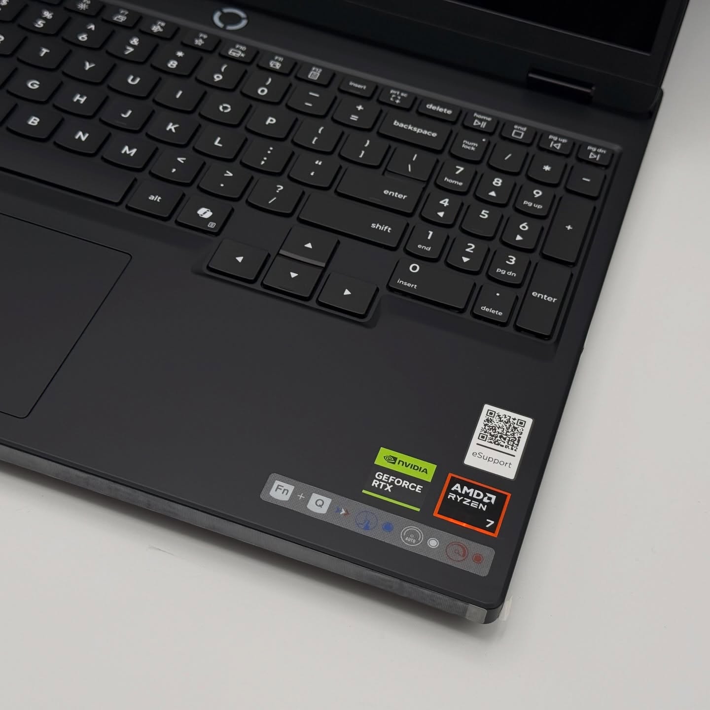 LENOVO LEGION 5 OLED / AMD Ryzen 7 260 / 16Go DDR5 / 512 SSD / NVIDIA RTX 5060 8Go / 15.1” (2K+) 165Hz – Image 8