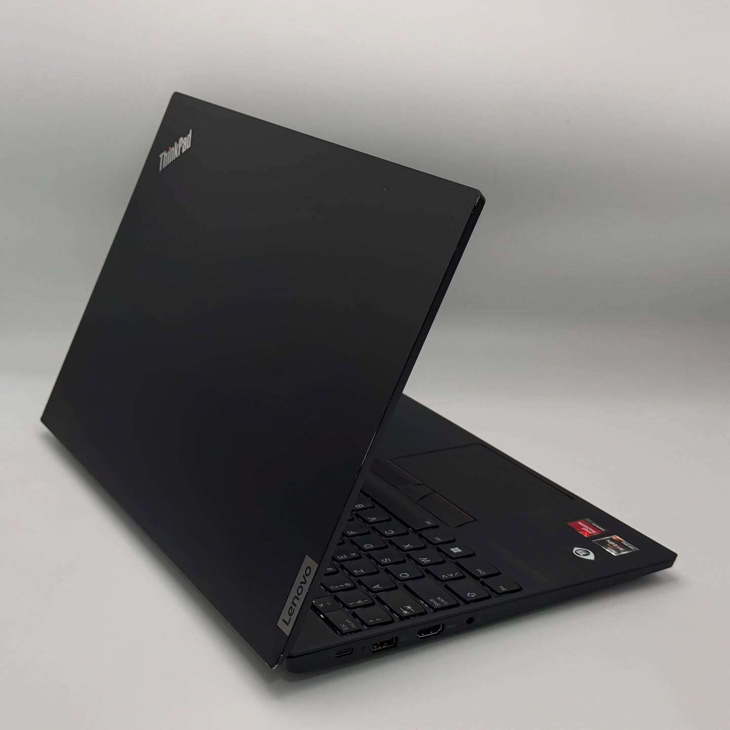 LENOVO THINKPAD E15 GEN2 / RYZEN 7 5825U / 40Go DDR4 / 512SSD / 15.6 » FHD – Image 6