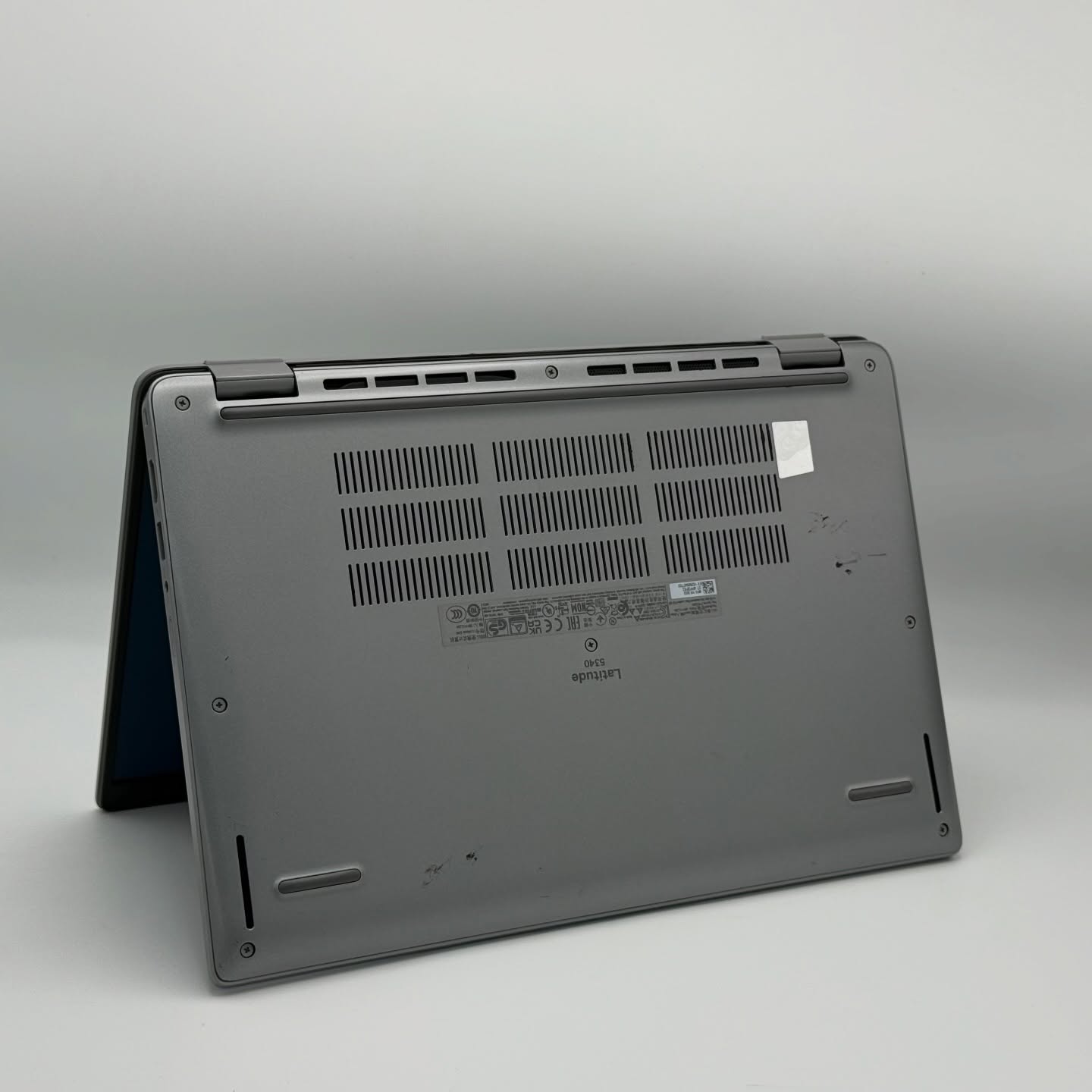 DELL LATITUDE 5340 / 13th I7-1365U / 16Go DDR5 / 512Go / 13.3” FHD – Image 10