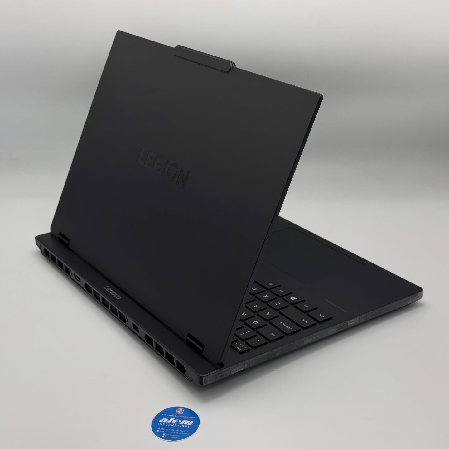 LENOVO LEGION 5 OLED / AMD Ryzen 7 260 / 16Go DDR5 / 512 SSD / NVIDIA RTX 5060 8Go / 15.1” (2K+) 165Hz – Image 5