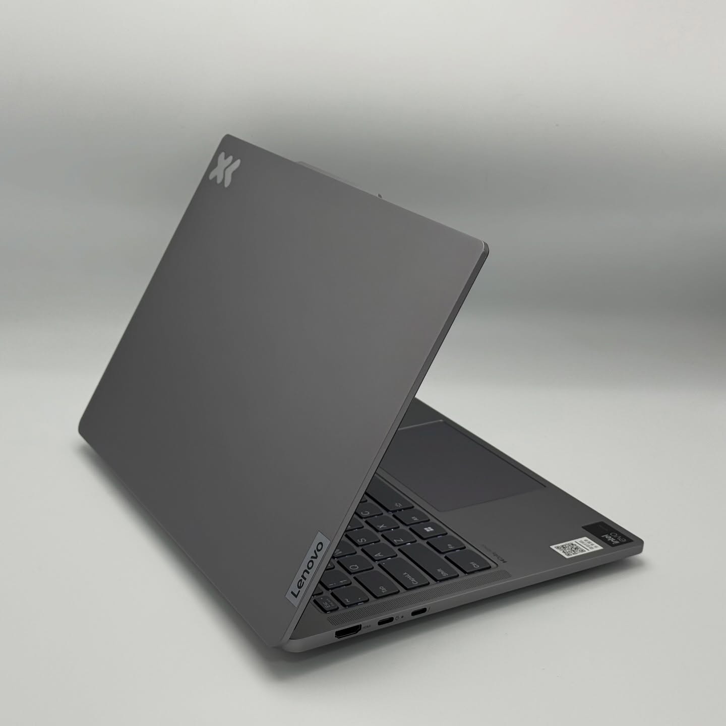 LENOVO IDEAPAD PRO 5 OLED / ULTRA 9 185H / 32Go DDR5x / 1To SSD / 14” 2.8K 120hz OLED – Image 6