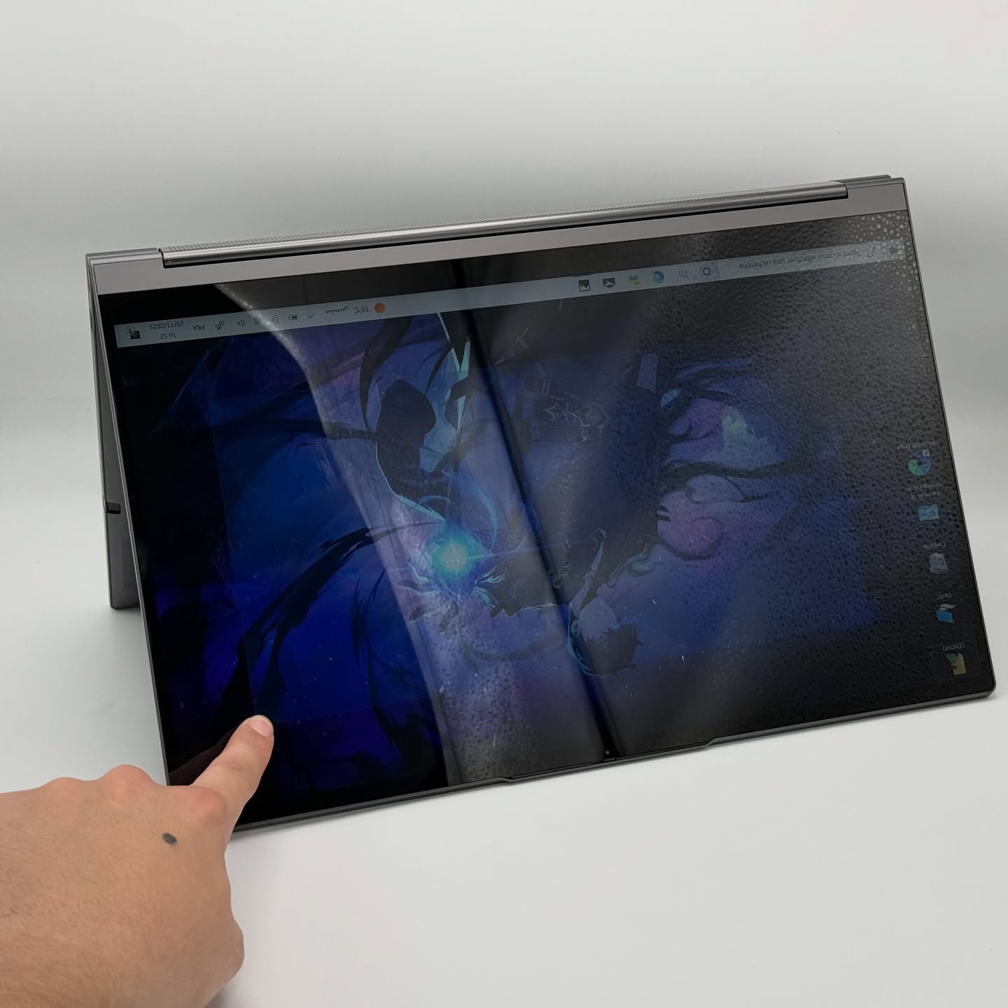 Lenovo Yoga C940 Avec Stylet – Convertible – i7-9750H – 4K Tactile – GTX 1650 – Image 3