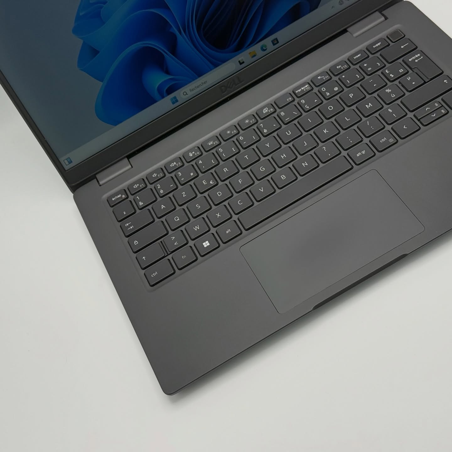 Dell Latitude 3440 – i5-1335U / 16 Go DDR4 / 256 Go SSD NVMe / 14″ FHD – Image 8