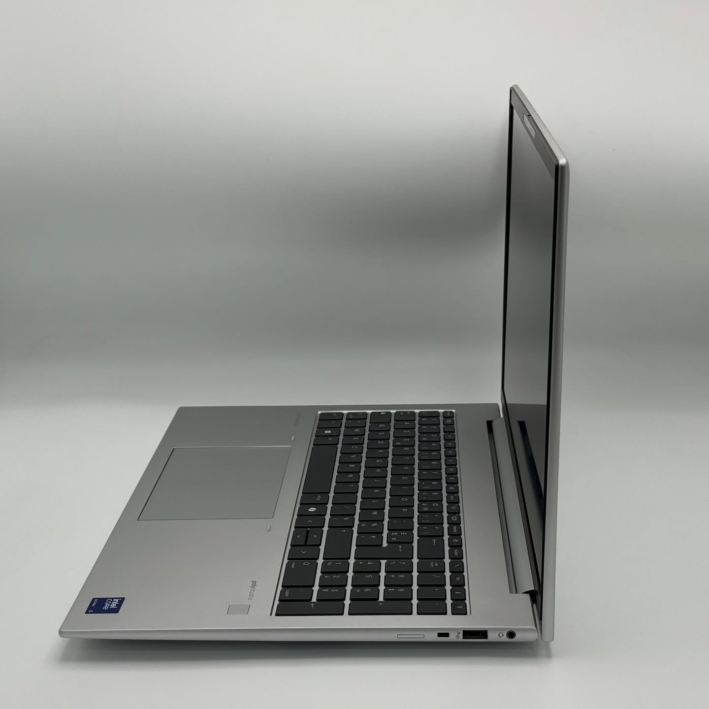 HP ELITEBOOK 860 G11 – Ultra 5 125U – 16” FHD+ – État Neuf – Image 3