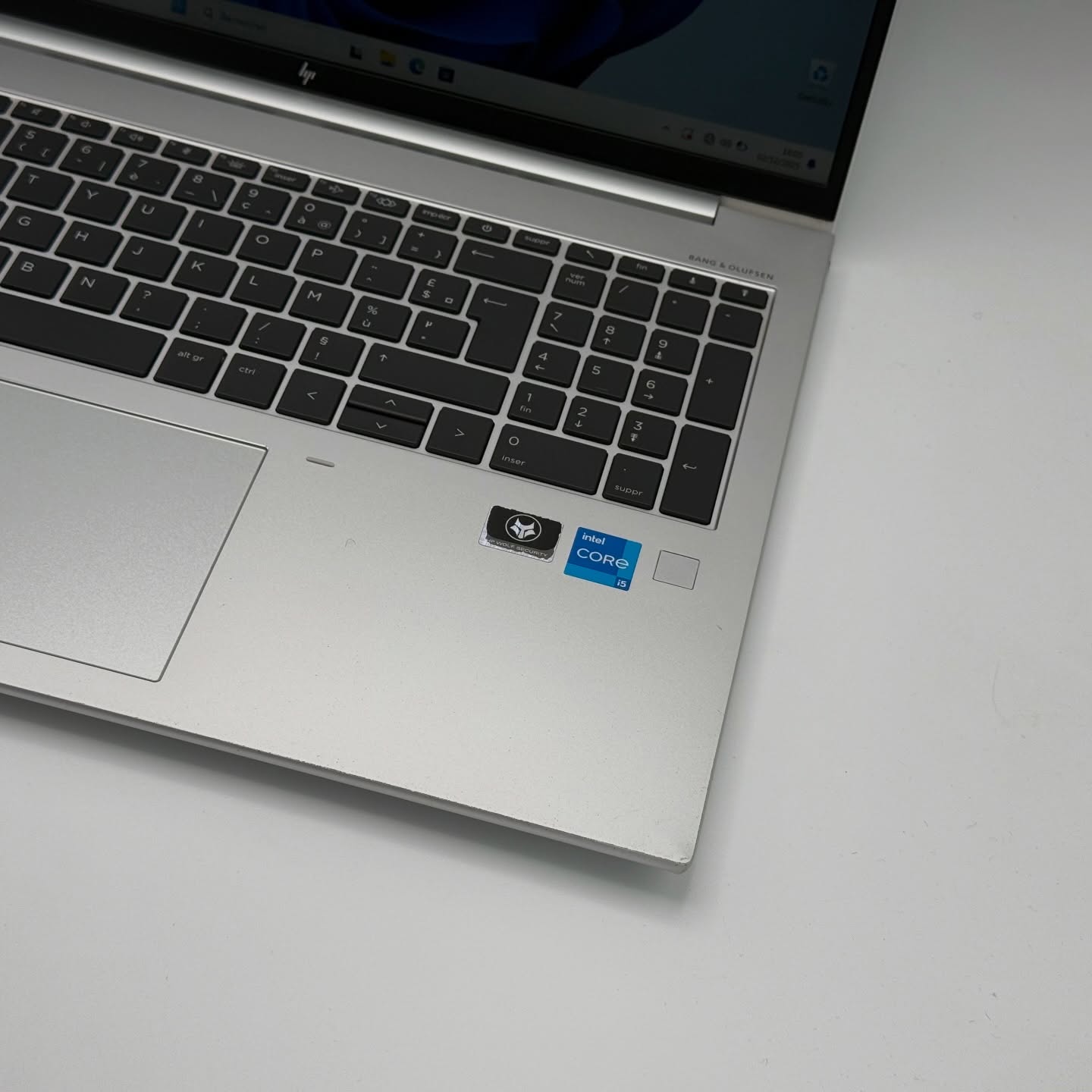 HP ELITEBOOK 860 G9 / 12th I5-1235U / 8Go DDR5 / 256SSD / 16” FHD+ – Image 9