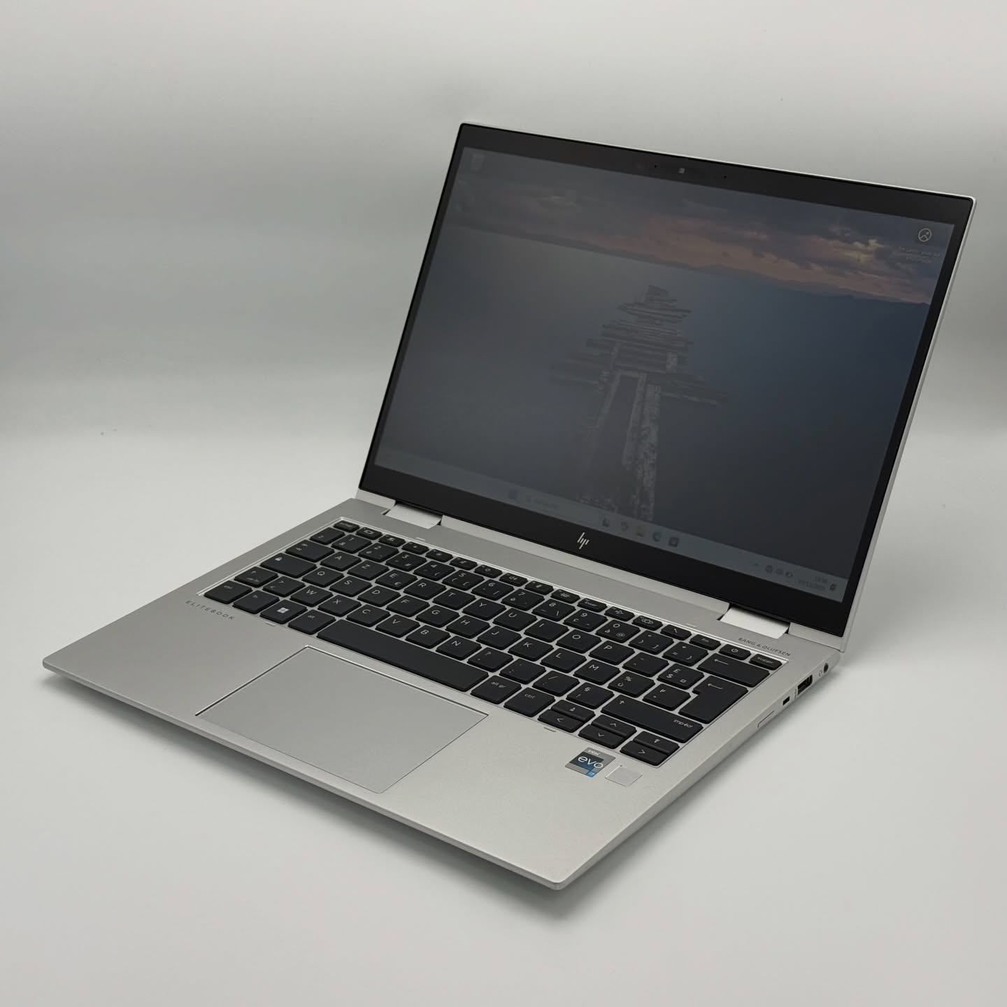 HP EliteBook 830 G10 x360 – i7-1365U / 32Go DDR5 / 512Go SSD / 13.3″ FHD+ Tactile – Image 2