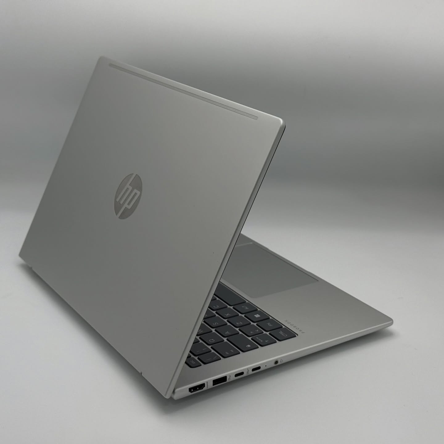 HP PROBOOK 440 G11 – Ultra 7 155U – 14” FHD+ – Image 6