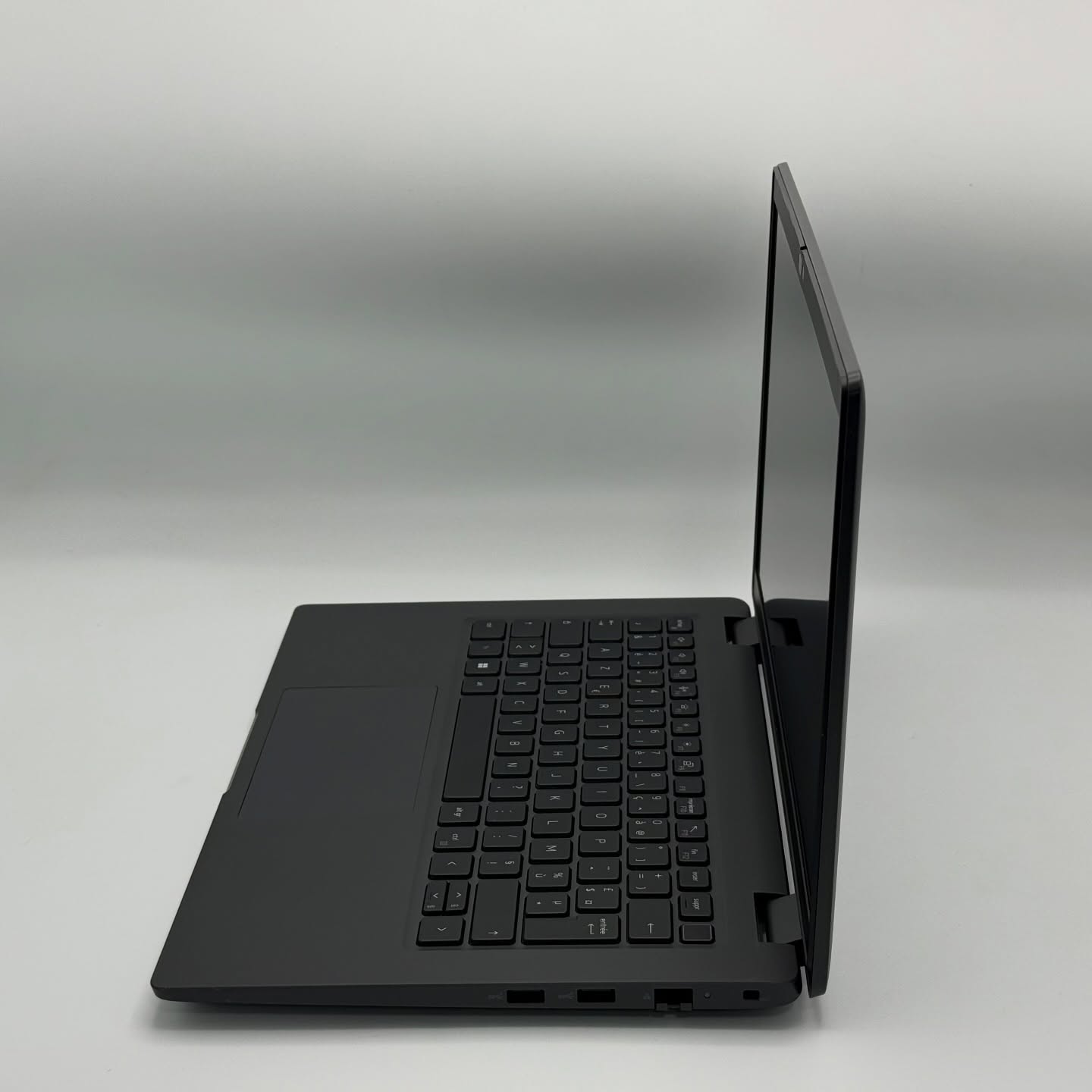 Dell Latitude 3440 – i5-1335U / 16 Go DDR4 / 256 Go SSD NVMe / 14″ FHD – Image 3