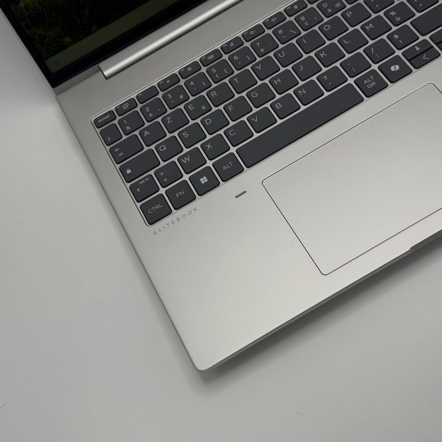 HP EliteBook 660 G11 – Tactile – Ultra 5 135U / 32 Go DDR5 / 512 Go SSD NVMe / 16″ FHD+ Touch – Image 8