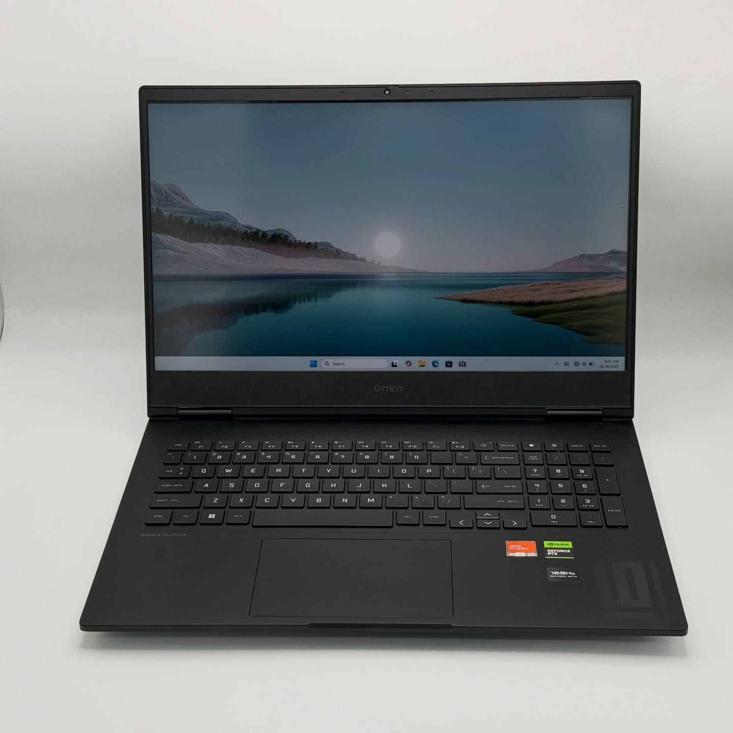 HP OMEN 16 / RYZEN 7 7840H / 16Go DDR5 / 512SSD / NVIDIA RTX 4060 8Go / 16” FHD 165Hz