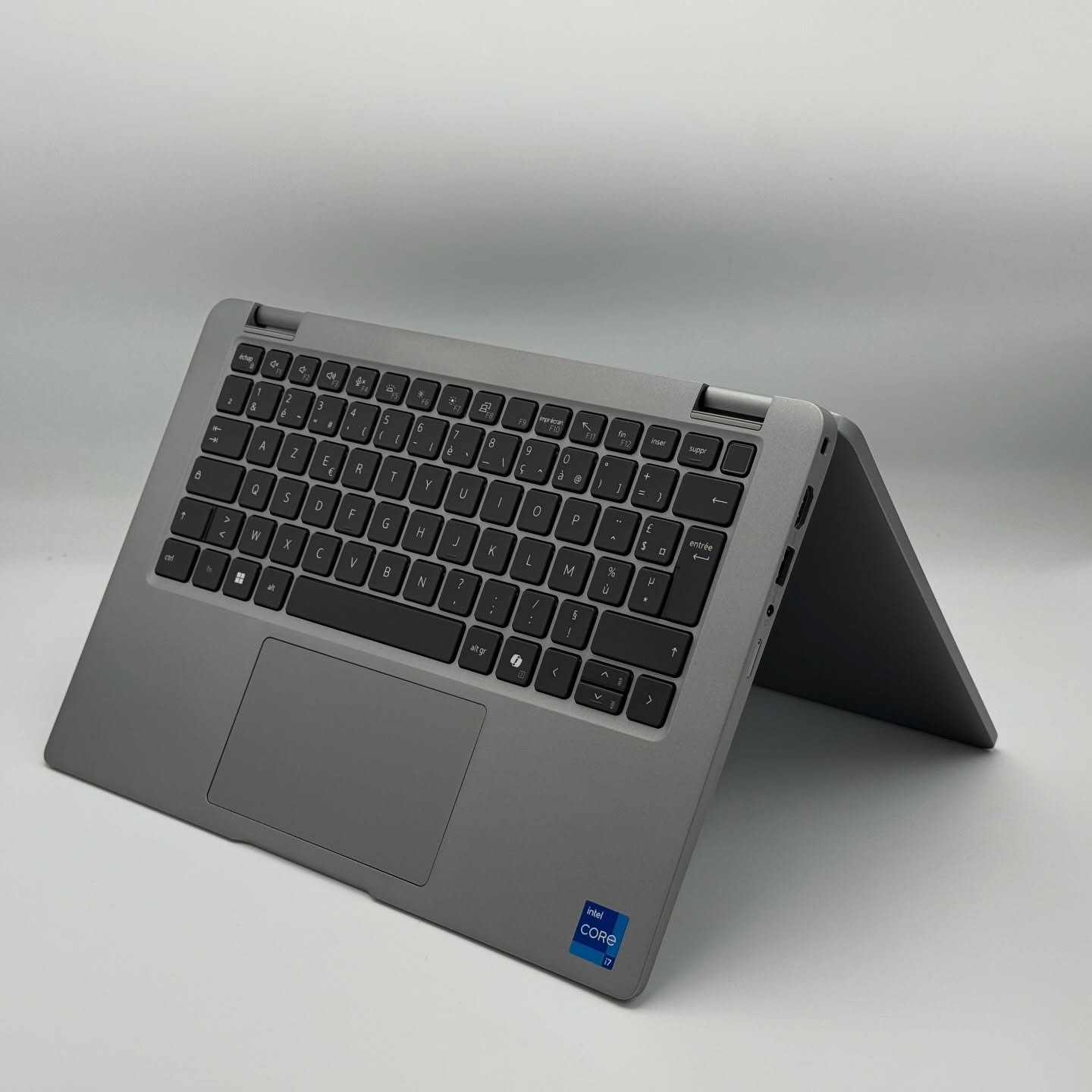 Dell Latitude 5350 x360 – i7-1365U / 32Go DDR5 / 512Go SSD / 13.3″ FHD Tactile – Image 6