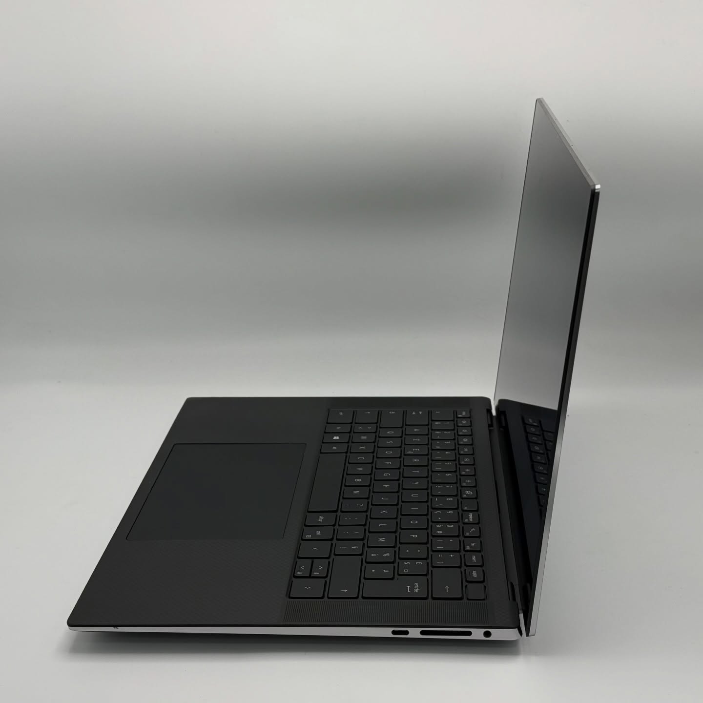 DELL PRECISION 5550 – i7-10850H / 32Go / 512SSD / Quadro T1000 / 15.6” 4K Tactile – Image 3