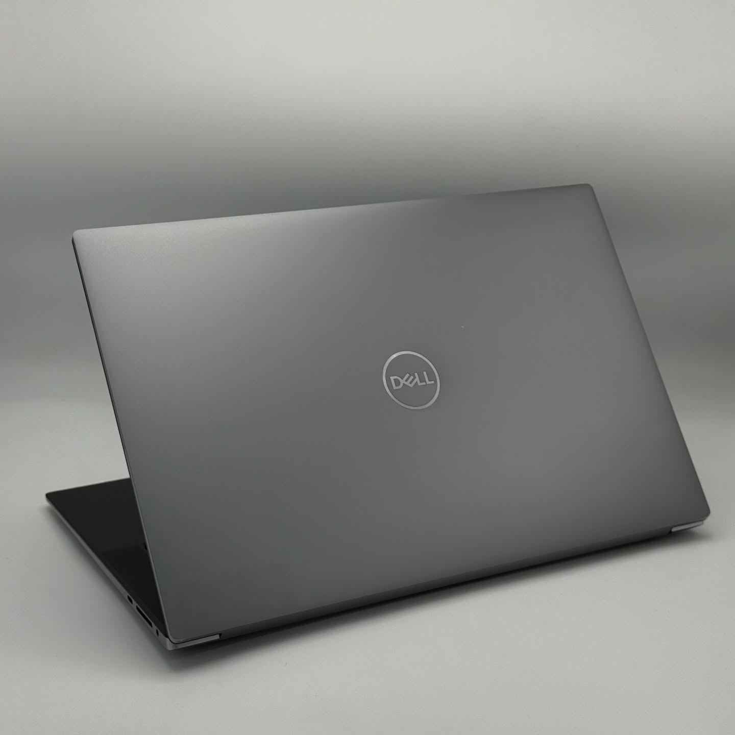 DELL PRECISION 5550 – i7-10850H / 32Go / 512SSD / Quadro T1000 / 15.6” 4K Tactile – Image 4