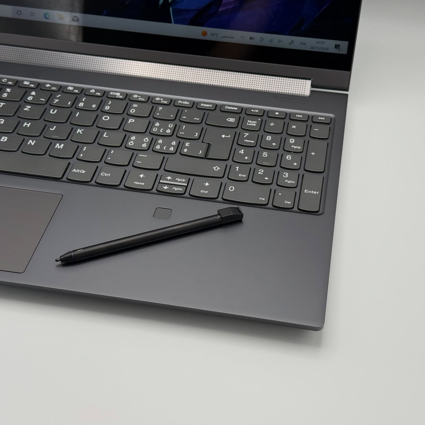 Lenovo Yoga C940 Avec Stylet – Convertible – i7-9750H – 4K Tactile – GTX 1650 – Image 10