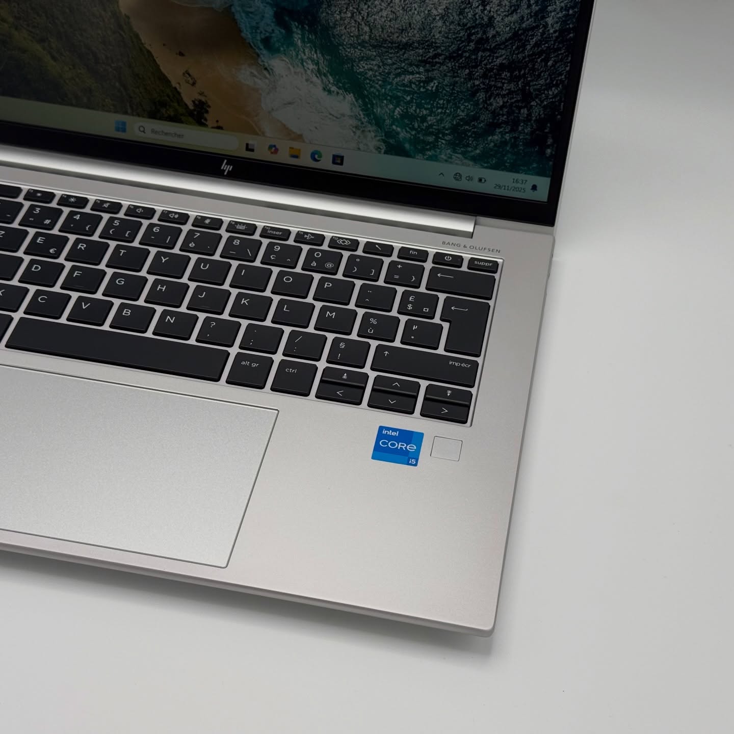 HP EliteBook 840 G9 – i5‑1245U / 16 Go DDR5 / 256 Go SSD NVMe / 14″ FHD+ – Image 9