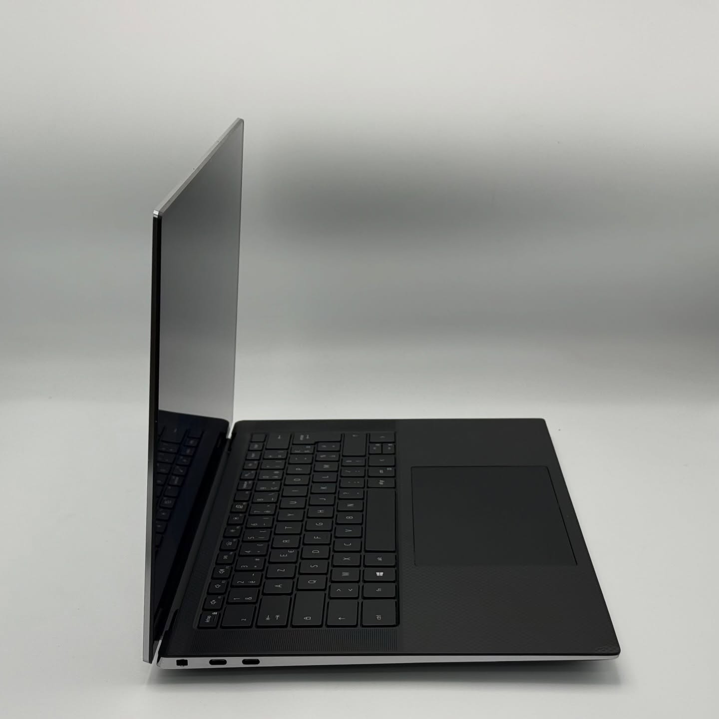 DELL PRECISION 5550 – i7-10850H / 32Go / 512SSD / Quadro T1000 / 15.6” 4K Tactile – Image 7