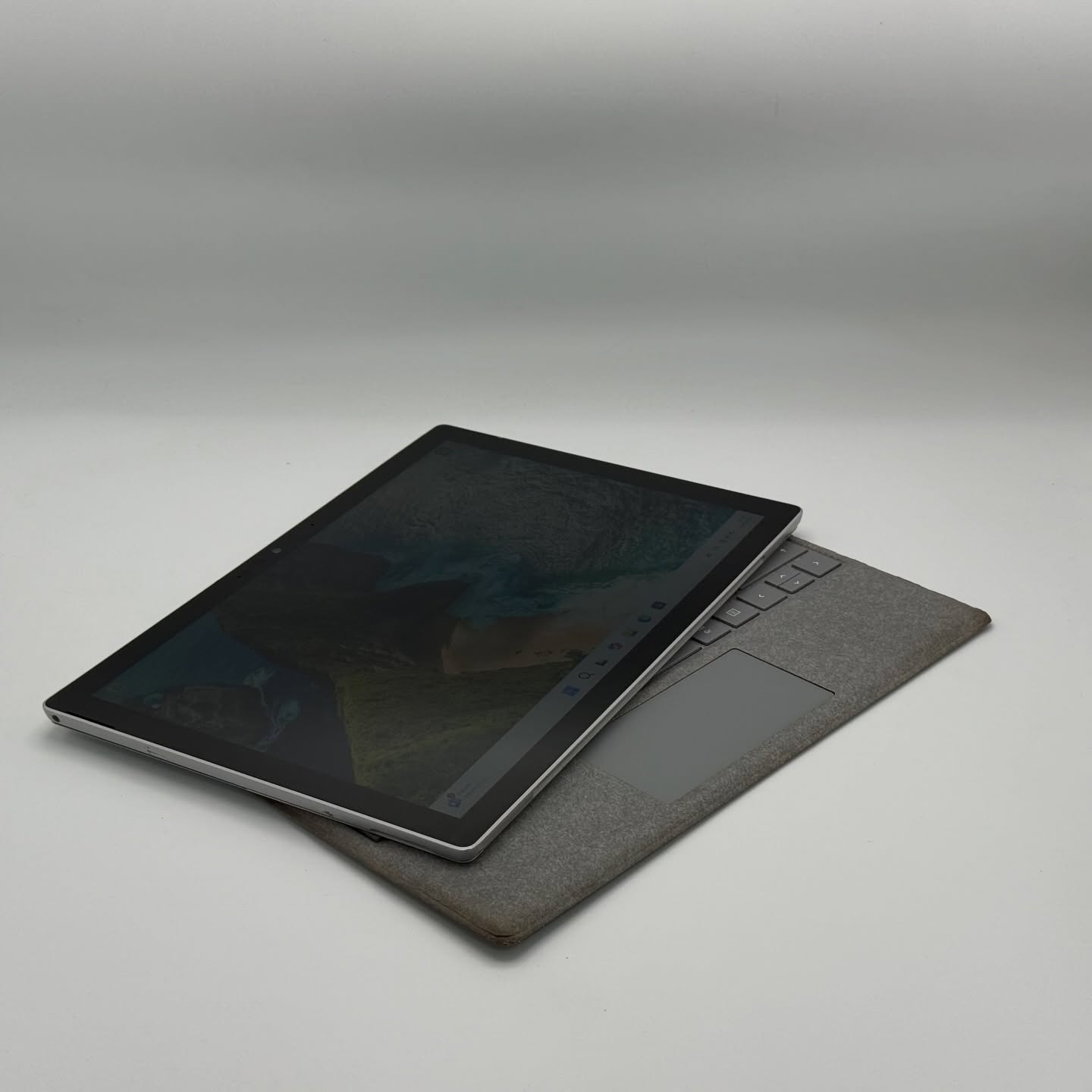 Microsoft Surface Pro 7 – i7-1065G7 / 16 Go DDR4X / 512 Go SSD / 12.3″ Tactile – Image 7