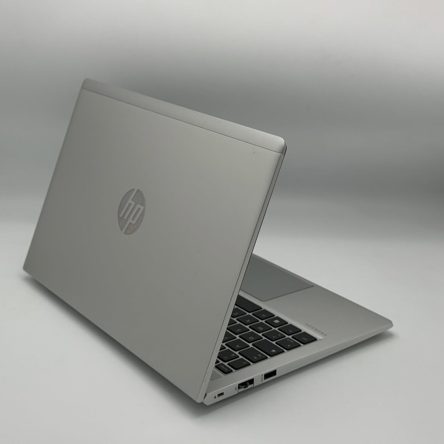 HP ProBook 440 G9 – i5-1235U / 16Go / 512Go / 14″ FHD Tactile – Image 6
