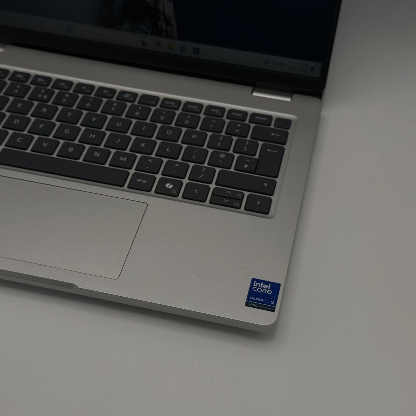 Dell Pro 14 – Ultra 5 235U / 32Go DDR5 / 256Go SSD NVMe / 14″ – Image 9