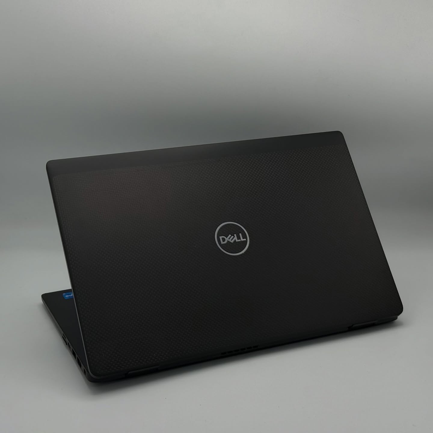 Dell Latitude 7420 Carbone – i5-1145G7 / 16Go DDR4X / 256Go SSD / 14″ FHD – Image 4