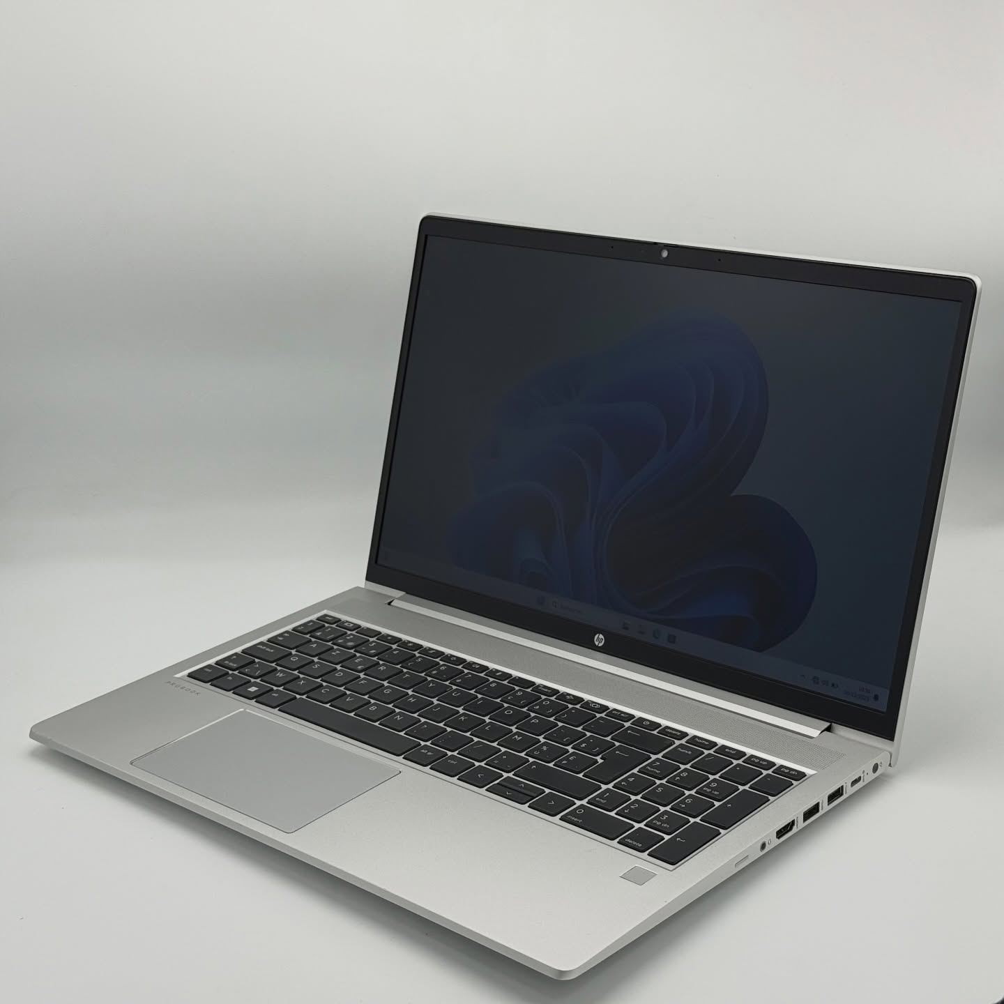 HP ProBook 455 G9 – Ryzen 5 5625U / 16Go DDR4 / 512Go SSD / 15.6″ FHD – Image 2