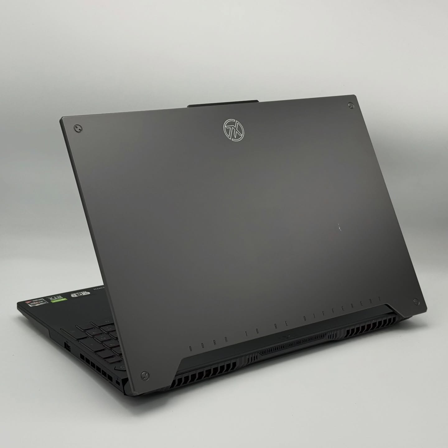 ASUS TUF Gaming F15 FX507ZM – Ryzen 7 6800H / 16Go DDR5 / 512Go SSD / RTX 3060 / 15.6″ FHD 144Hz – Image 4