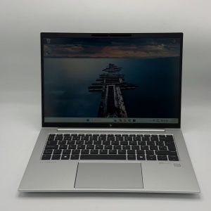 HP EliteBook 845 G11 – Ryzen 7 Pro 8840U / 16Go DDR5 / 256Go SSD / 14″ FHD+
