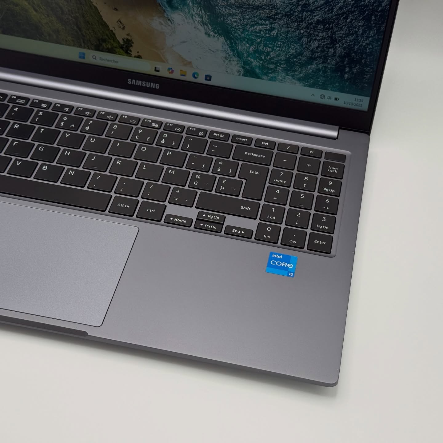 Samsung Galaxy Book 4 – i5-1335U / 8Go DDR4X / 512Go SSD / 15.6″ FHD – Image 9