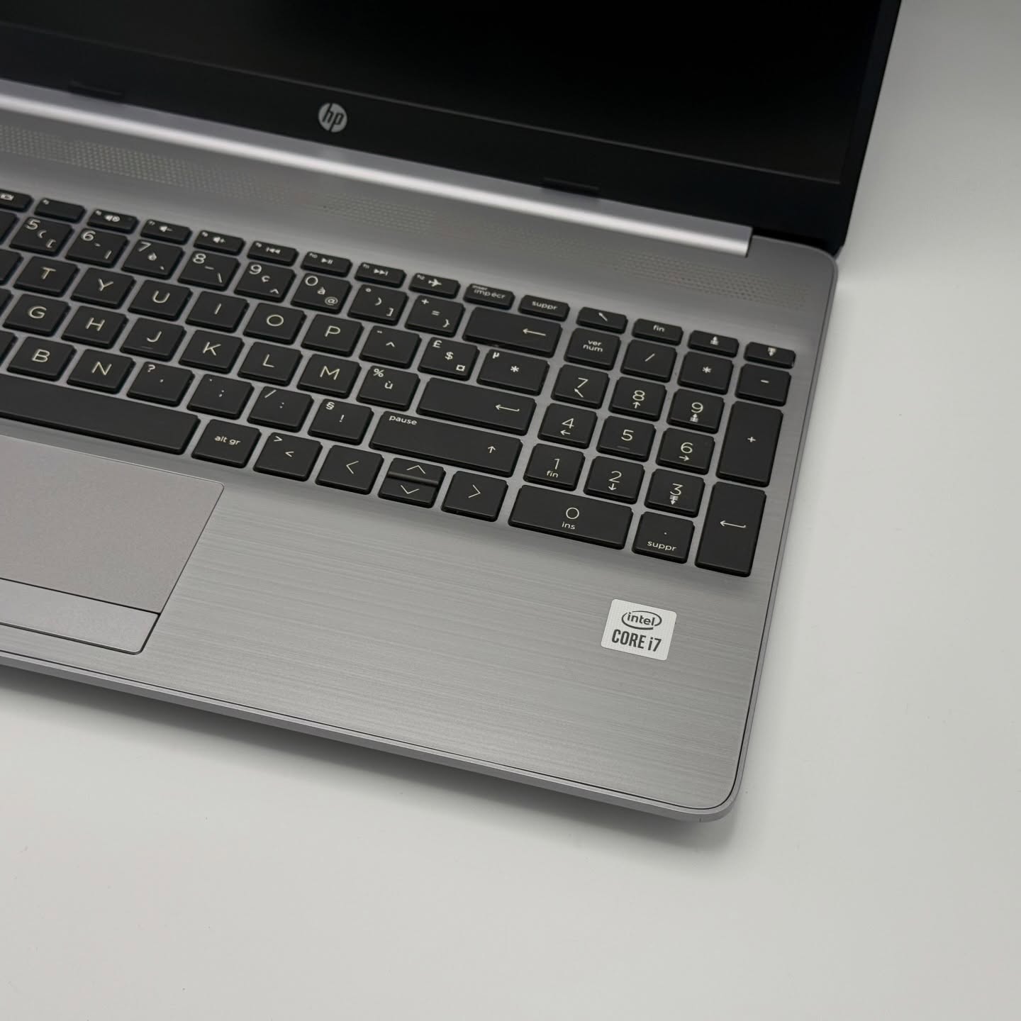 HP 250 G9 – i7-1065G7 / 16Go DDR4 / 512Go SSD / 15.6″ FHD – Image 10
