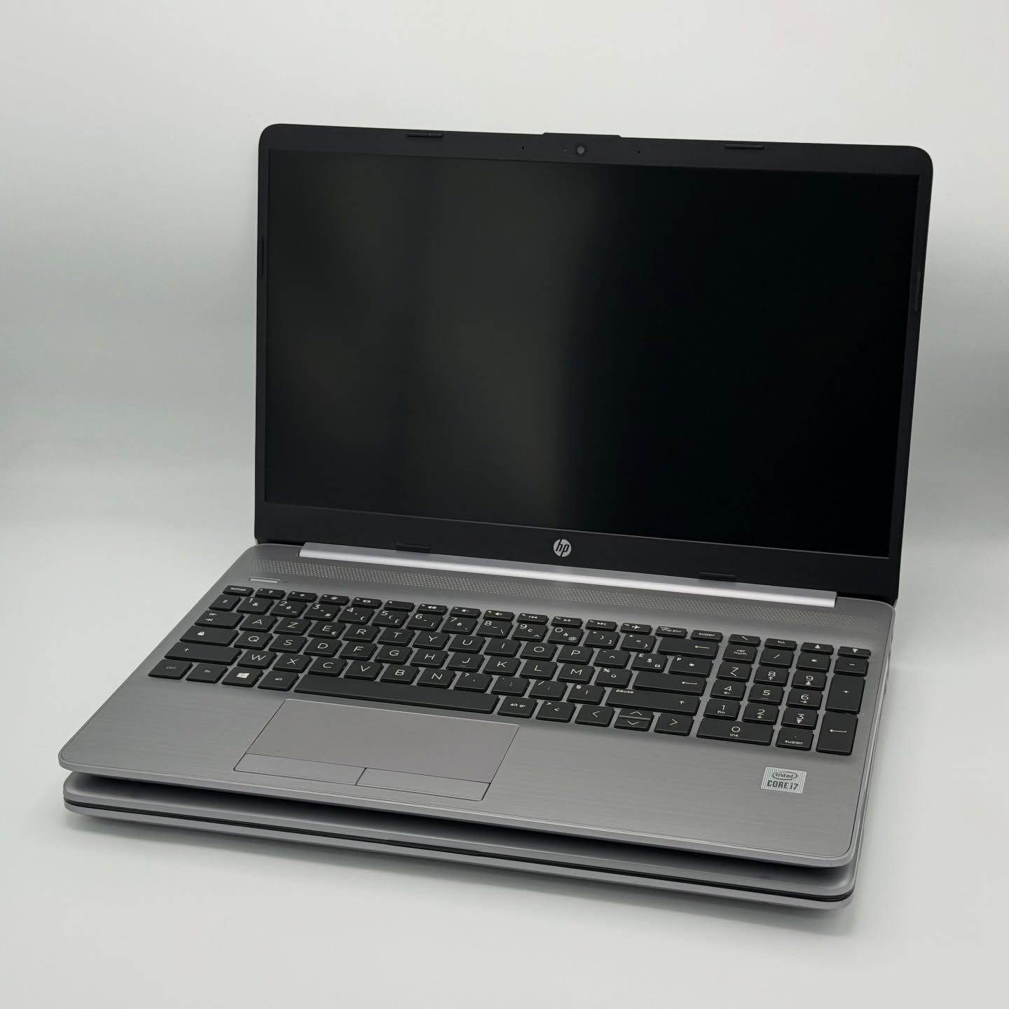 HP 250 G9 – i7-1065G7 / 16Go DDR4 / 512Go SSD / 15.6″ FHD – Image 2