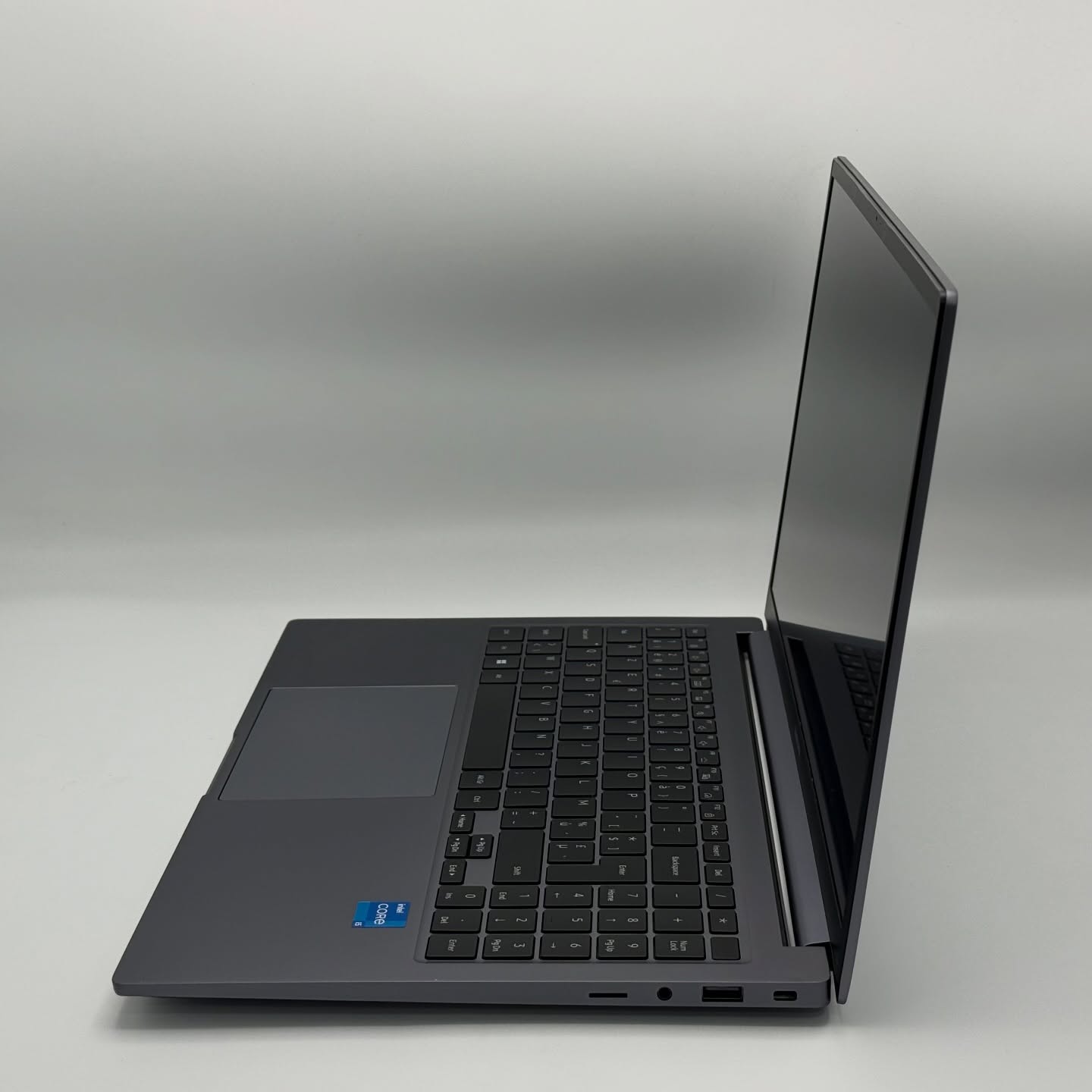 Samsung Galaxy Book 4 – i5-1335U / 8Go DDR4X / 512Go SSD / 15.6″ FHD – Image 3