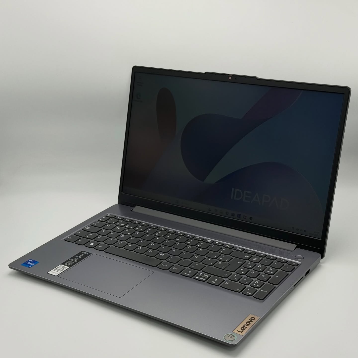 Lenovo IdeaPad Slim 3 – i7-13620H / 16Go DDR5 / 1To SSD NVMe / 15.6″ FHD – Image 2
