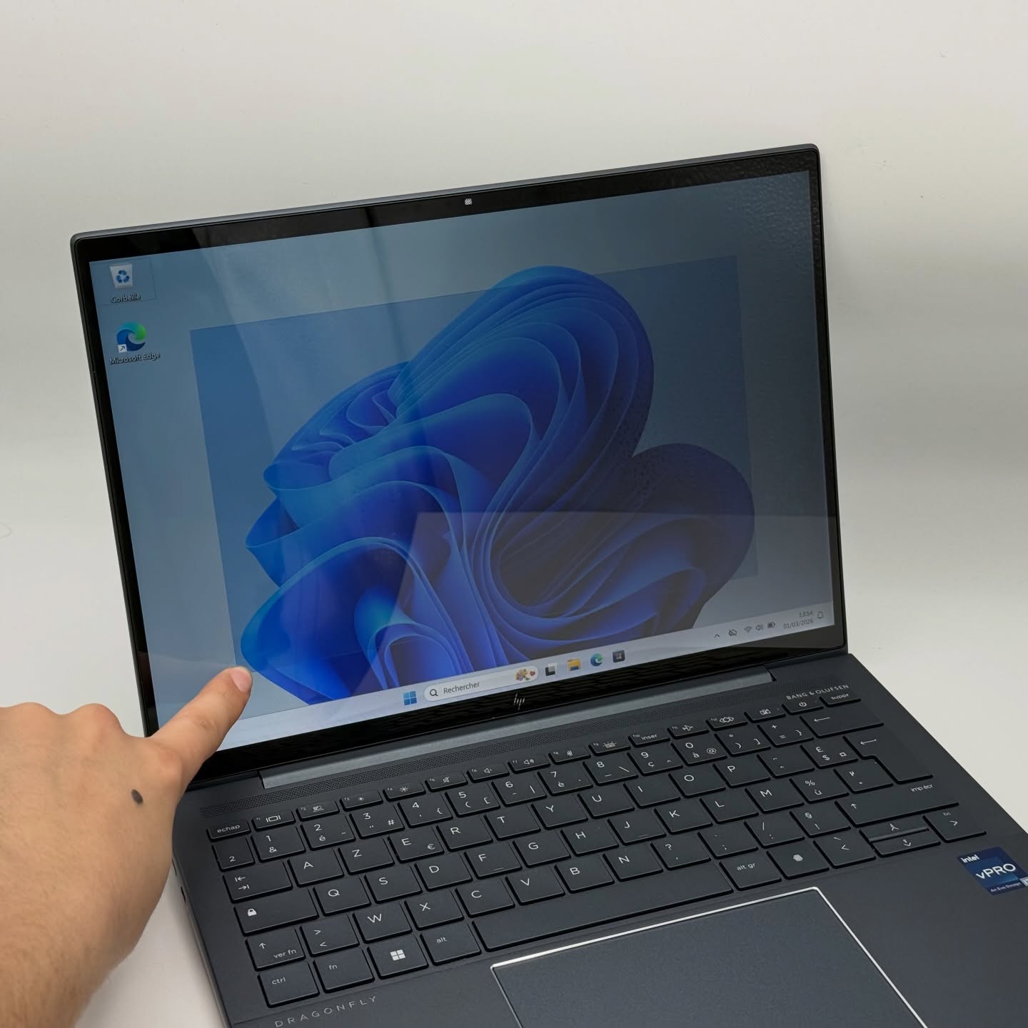 HP Elite Dragonfly G4 – i7-1365U / 32 Go / 512 Go SSD / 13.5″ Tactile – Image 7