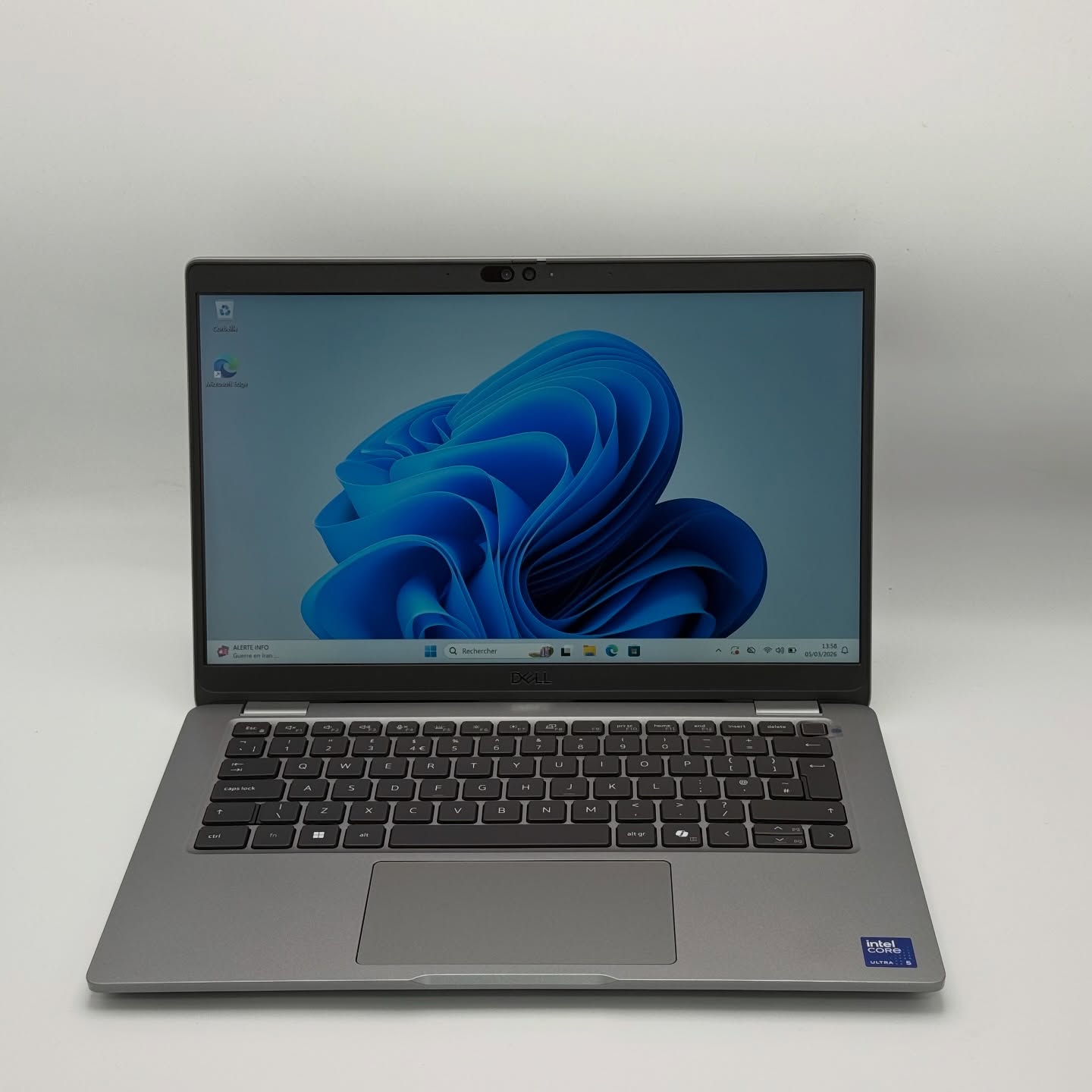 Dell Latitude 5350 – Ultra 5 125U / 16 Go DDR5 / 512 Go SSD / 13.3″ FHD