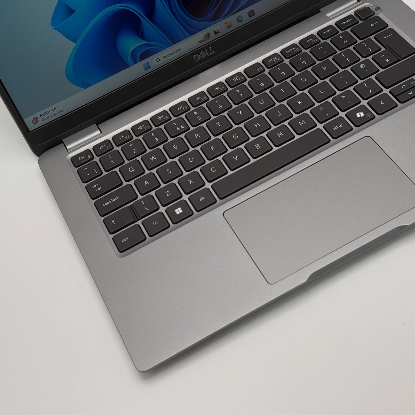 Dell Latitude 5350 – Ultra 5 125U / 16 Go DDR5 / 512 Go SSD / 13.3″ FHD – Image 8