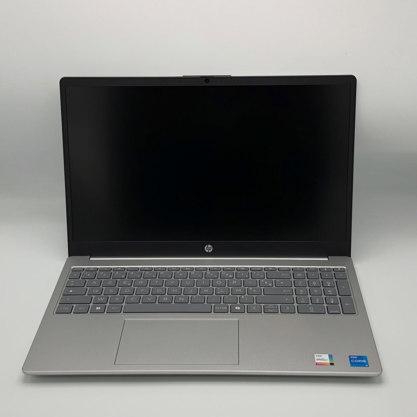 HP Laptop 15-fd0003sf – i5-1334U / 16Go / 1To SSD / 15.6″ FHD